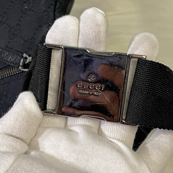 GUCCI monogram body bag / belt bag in black with shw - Picture 9 of 16